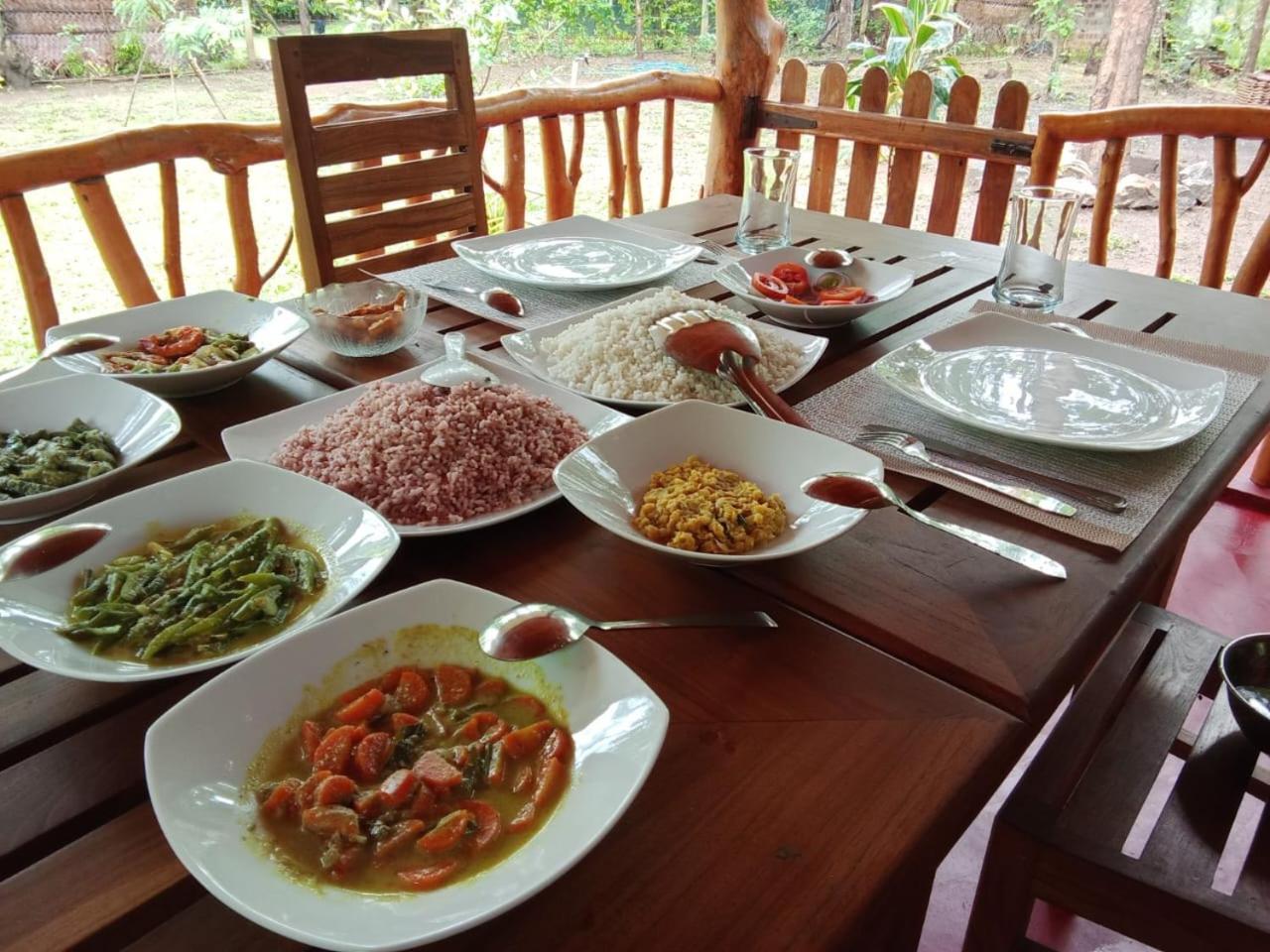Thought Blooming Hotel Udawalawe Ngoại thất bức ảnh